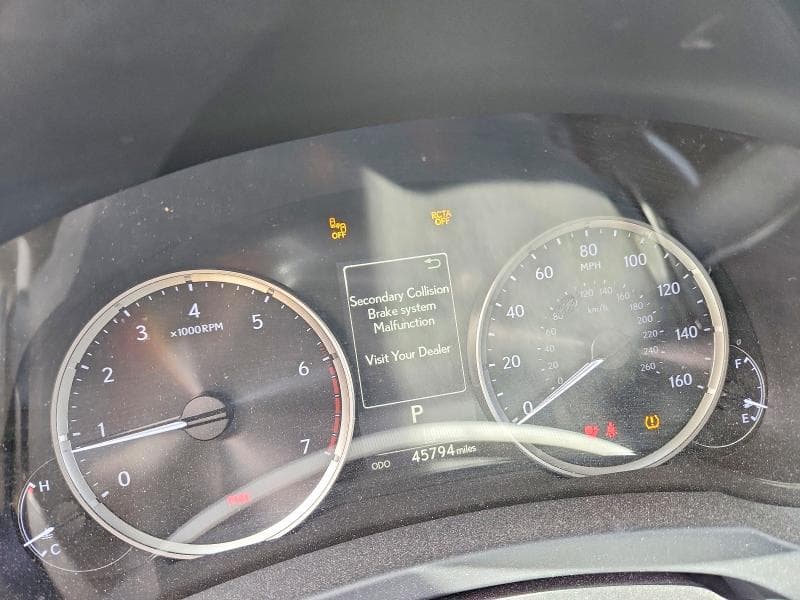 2021 LEXUS IS 300 9
