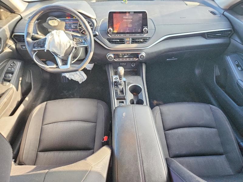 2019 NISSAN ALTIMA SV 8
