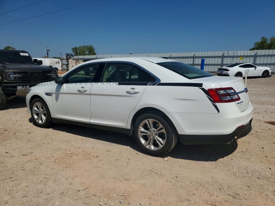 2017 FORD TAURUS SE 2