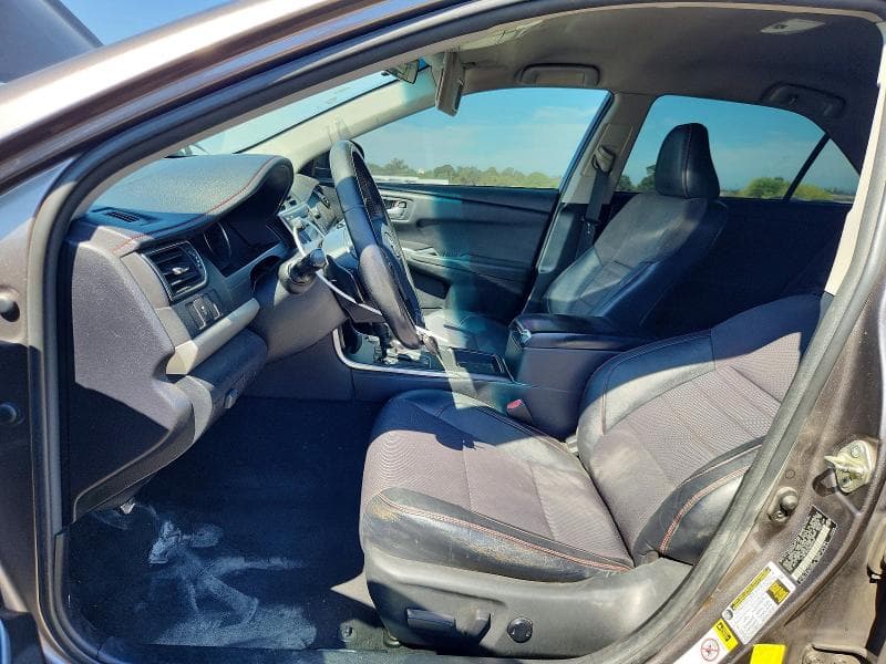 2017 TOYOTA CAMRY SE 7