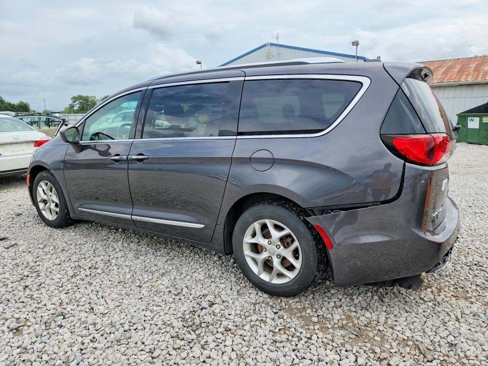 2020 CHRYSLER PACIFICA TOURING L 2