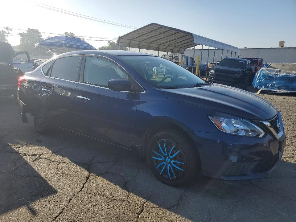 2017 NISSAN SENTRA S 4