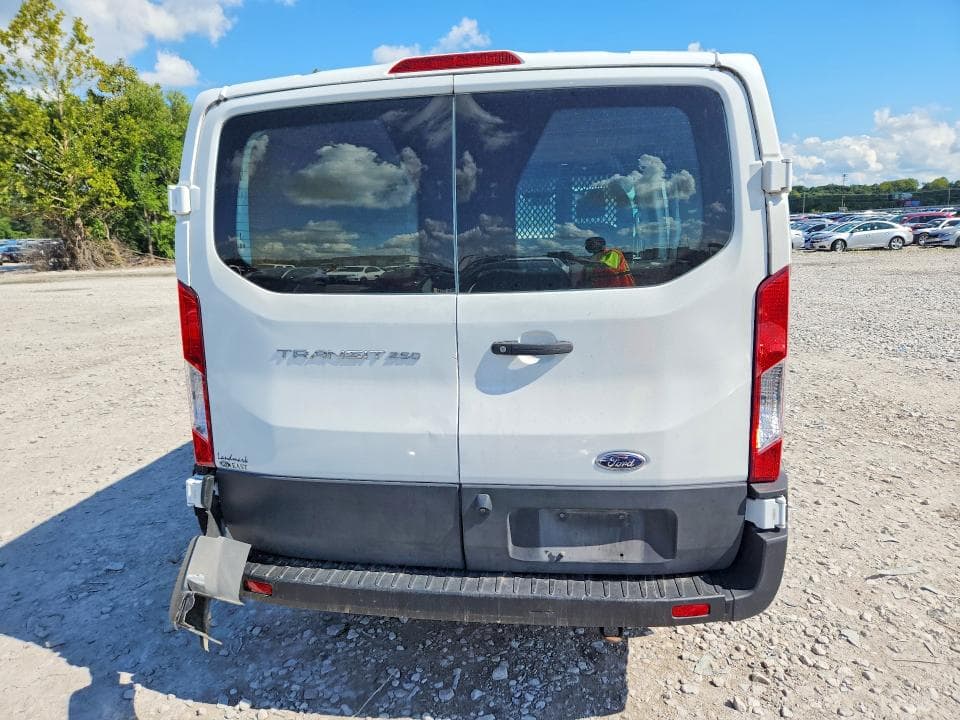 2021 FORD TRANSIT T-250 6