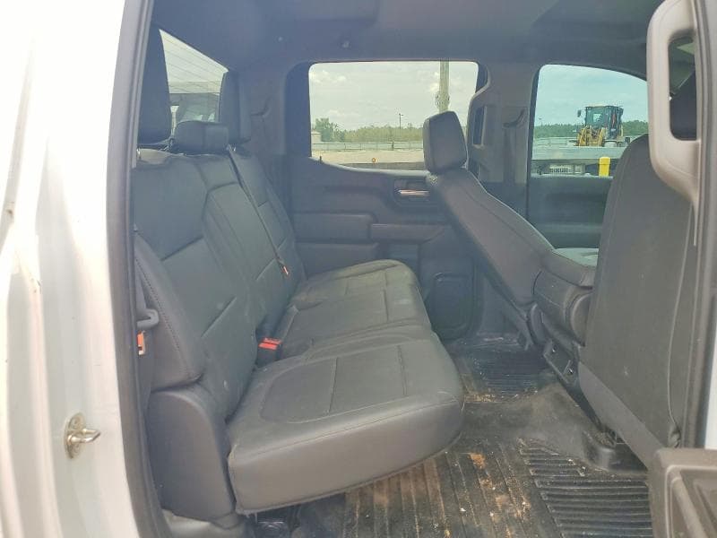 2020 CHEVROLET SILVERADO C1500 10