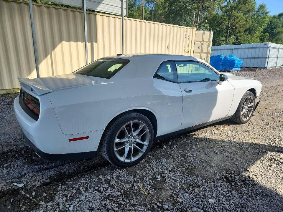 2022 DODGE CHALLENGER GT 3