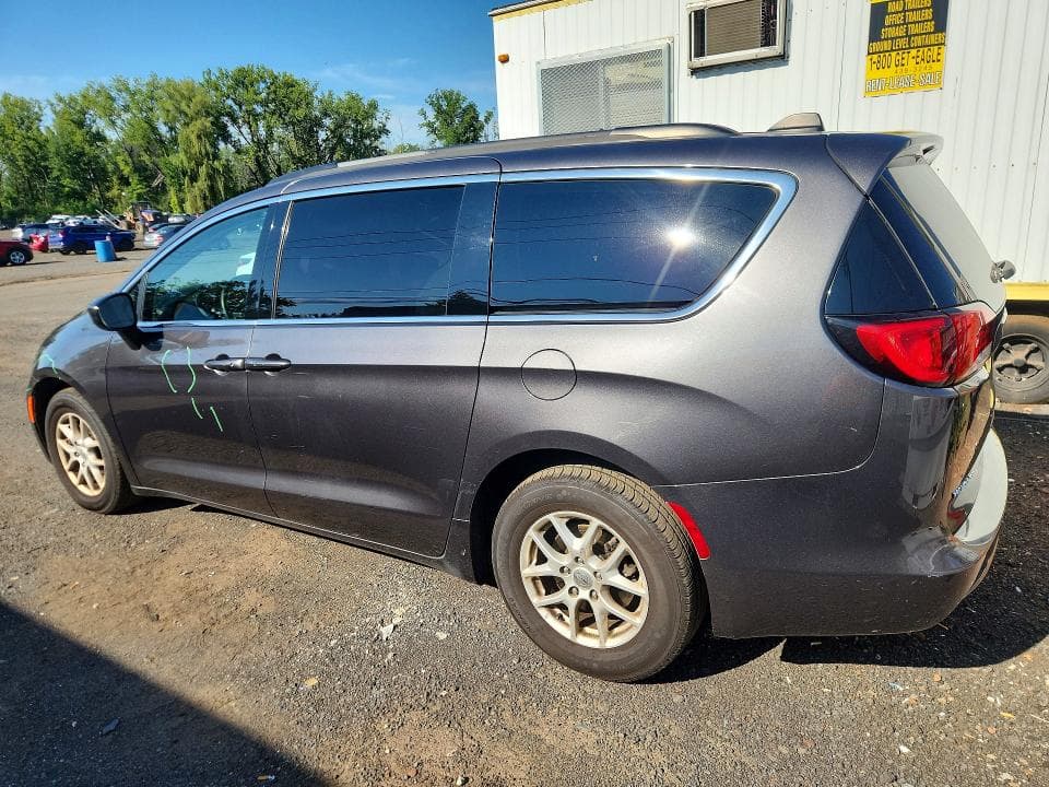 2021 CHRYSLER VOYAGER LXI 2
