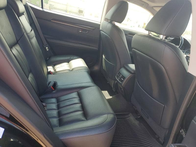 2017 LEXUS ES 300H 10