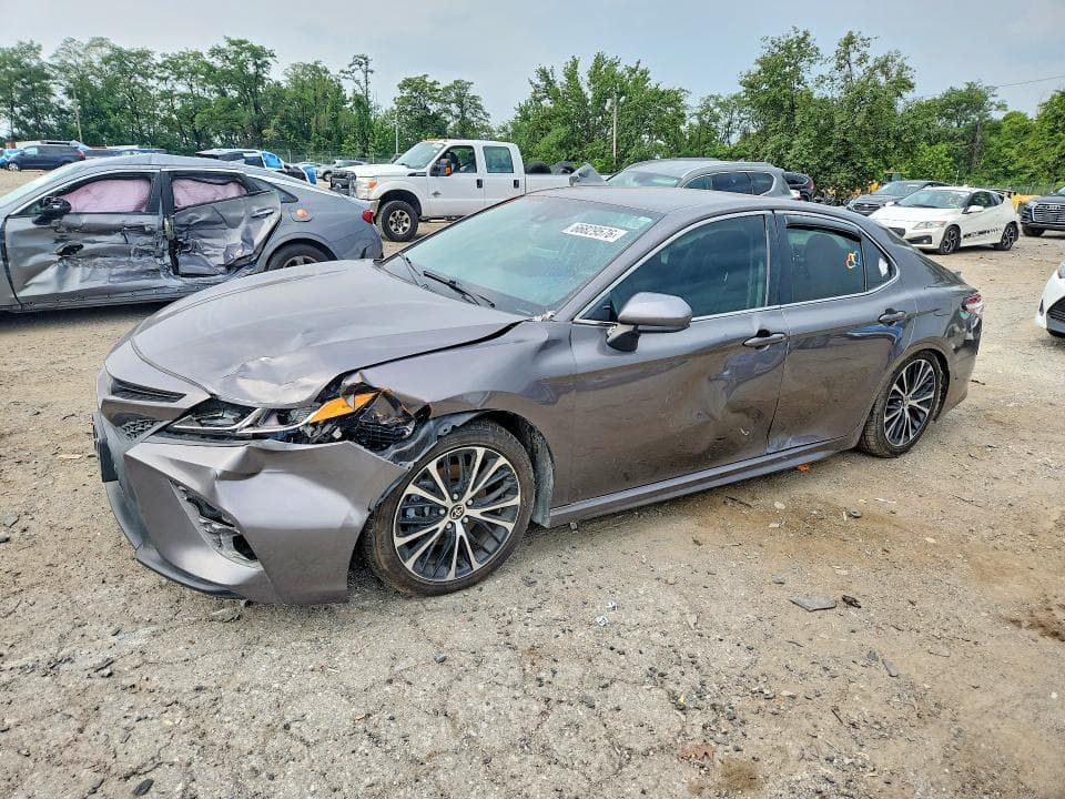 2020 TOYOTA CAMRY SE - 1