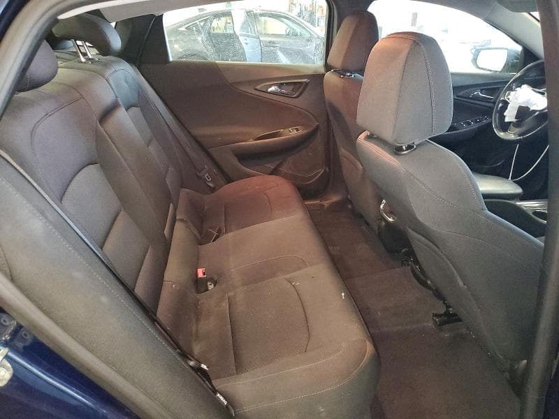 2017 CHEVROLET MALIBU LT 10