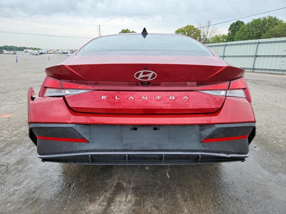 2024 HYUNDAI ELANTRA SEL 6