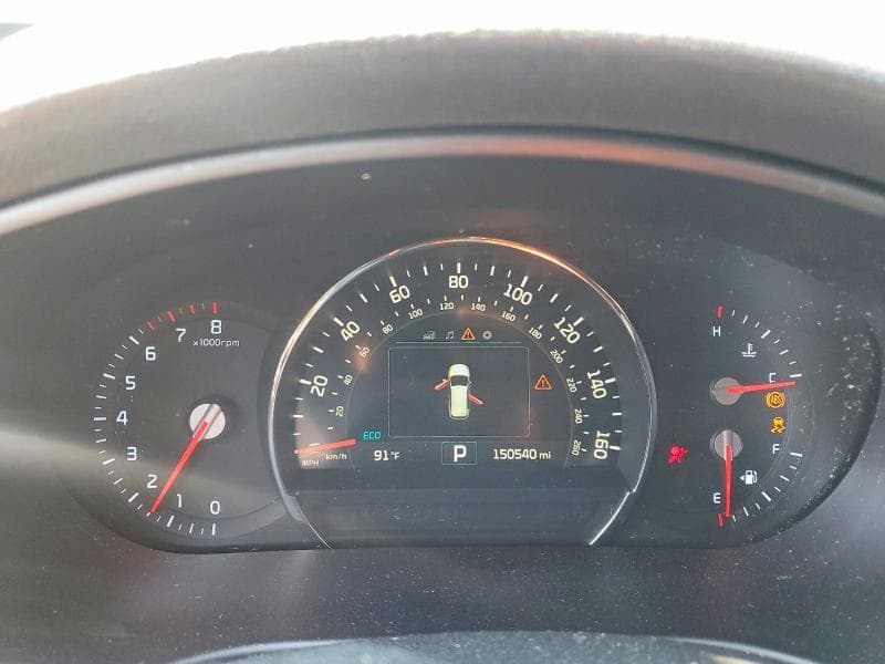 2017 KIA SORENTO EX 9