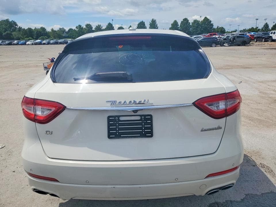 2017 MASERATI LEVANTE 6