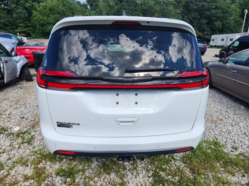 2024 CHRYSLER PACIFICA TOURING L 6