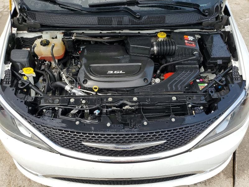2017 CHRYSLER PACIFICA TOURING L PLUS 12