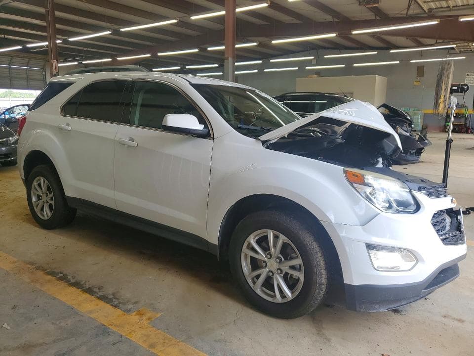2017 CHEVROLET EQUINOX LT 4