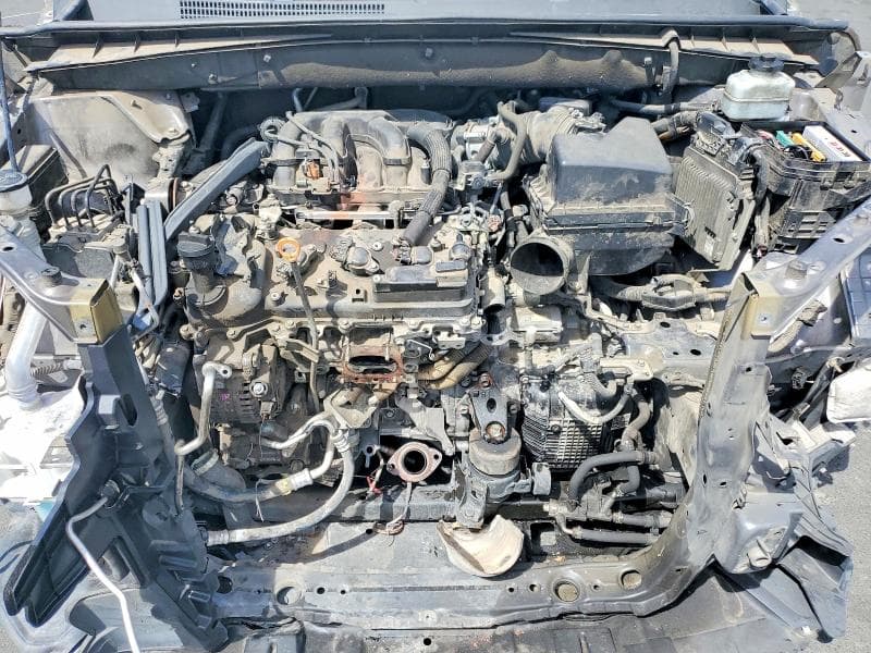 2019 TOYOTA HIGHLANDER LE 12