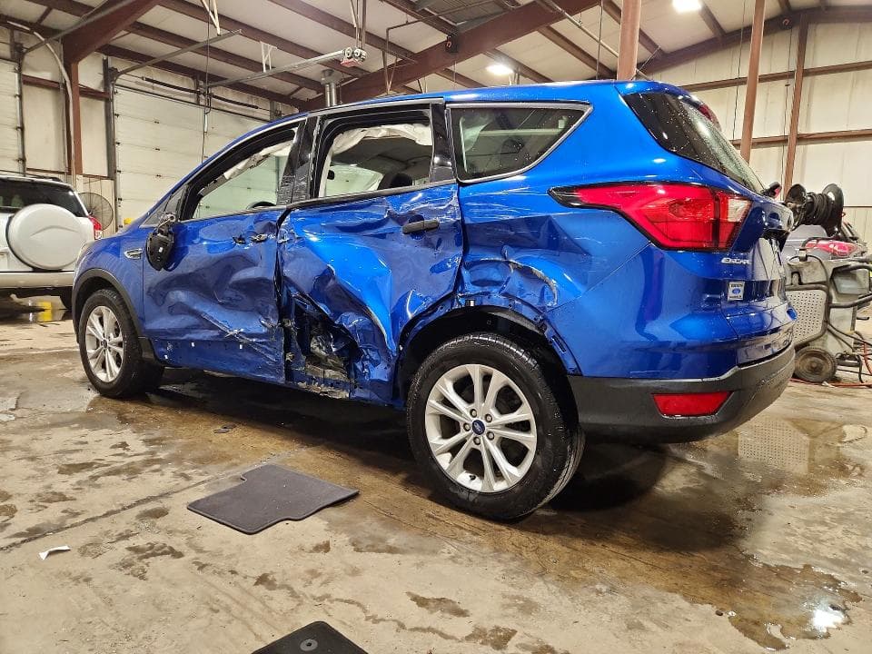 2019 FORD ESCAPE S 2