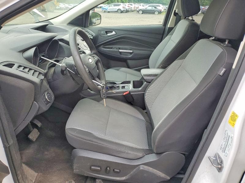 2017 FORD ESCAPE SE 7