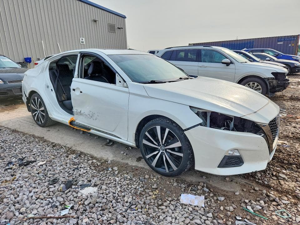 2020 NISSAN ALTIMA SR 4
