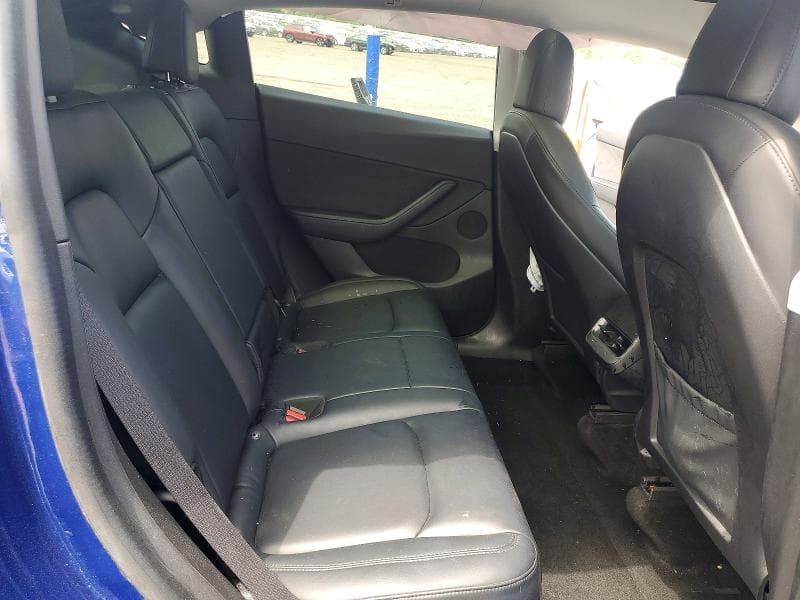 2021 TESLA MODEL Y 10