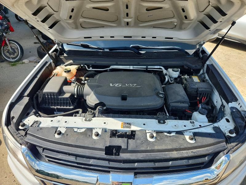 2019 CHEVROLET COLORADO 11