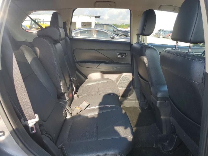2018 MITSUBISHI OUTLANDER SE 11