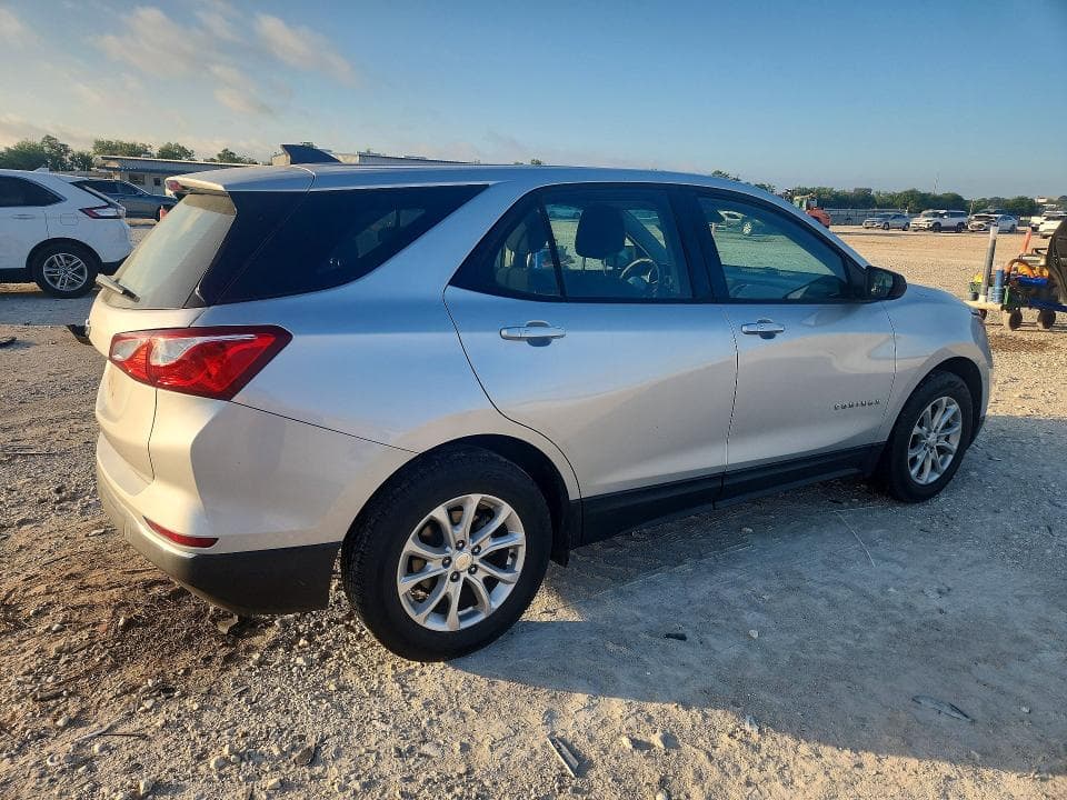 2018 CHEVROLET EQUINOX LS 3