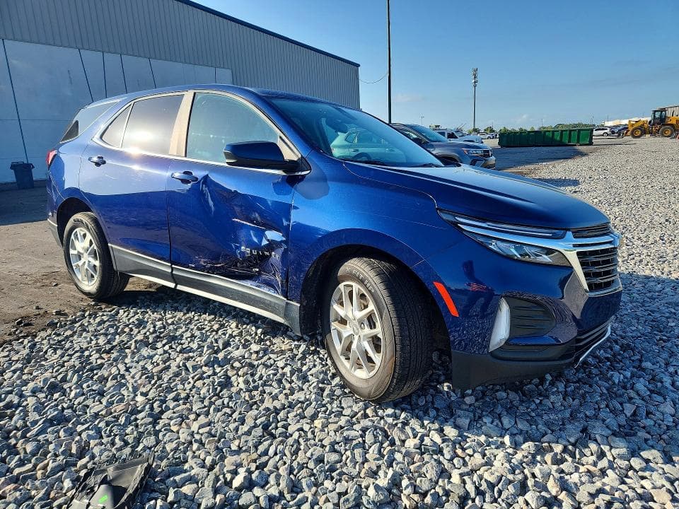 2022 CHEVROLET EQUINOX LT 4
