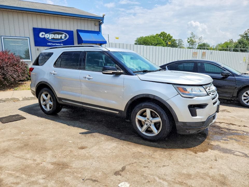 2018 FORD EXPLORER XLT 4