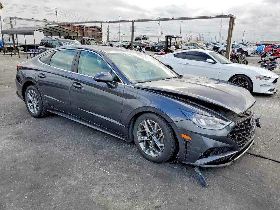 2020 HYUNDAI SONATA SEL 4