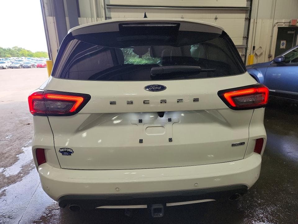 2025 FORD ESCAPE ST LINE ELITE 6