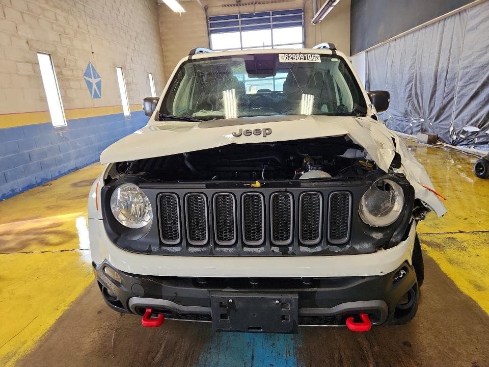 2018 JEEP RENEGADE TRAILHAWK 5