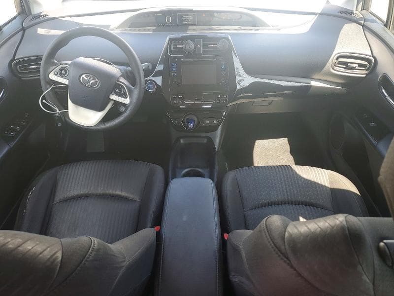 2017 TOYOTA PRIUS TWO 8