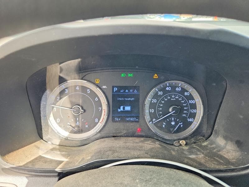 2020 HYUNDAI VENUE SEL 9