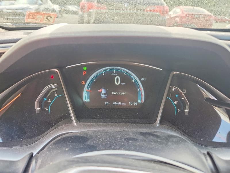 2018 HONDA CIVIC EX 9