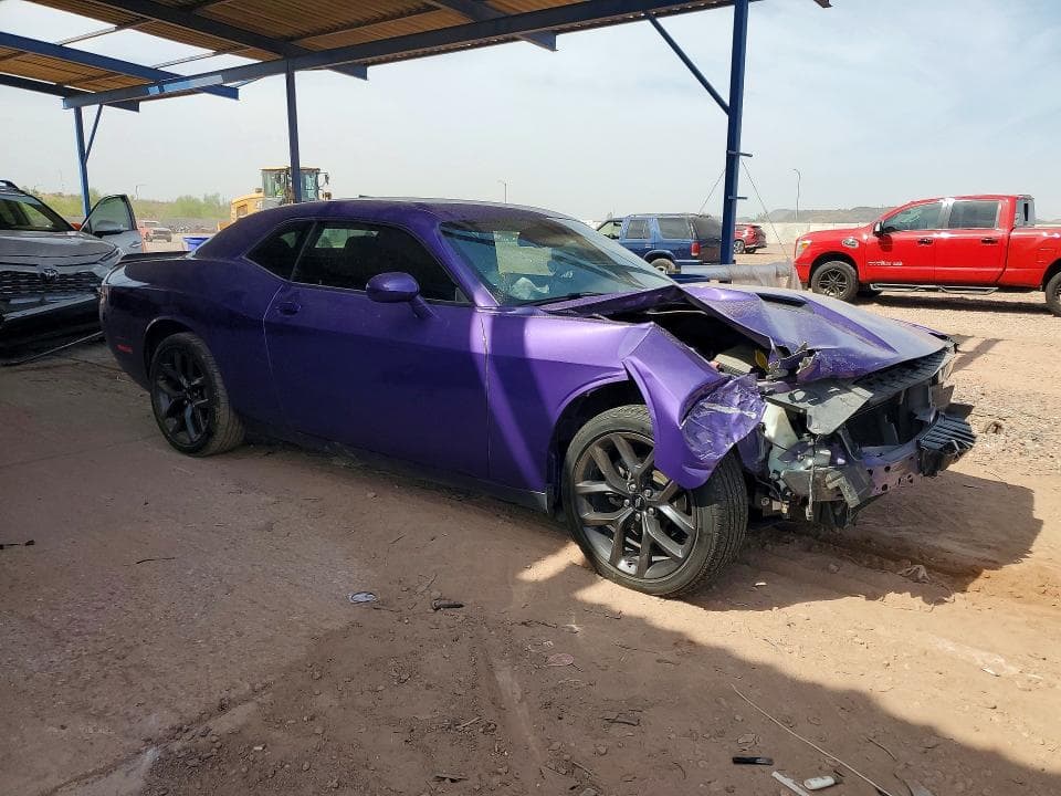 2019 DODGE CHALLENGER SXT 4