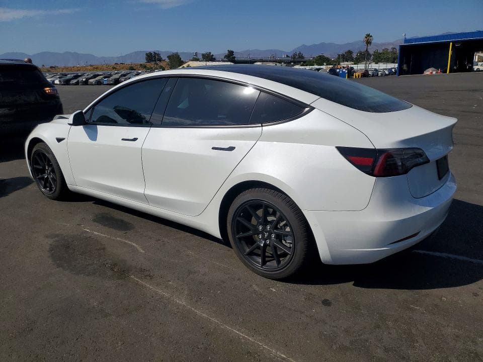 2021 TESLA MODEL 3 2