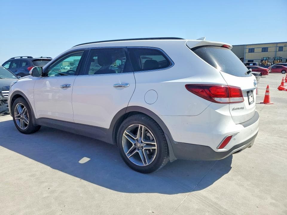 2017 HYUNDAI SANTA FE SE ULTIMATE 2