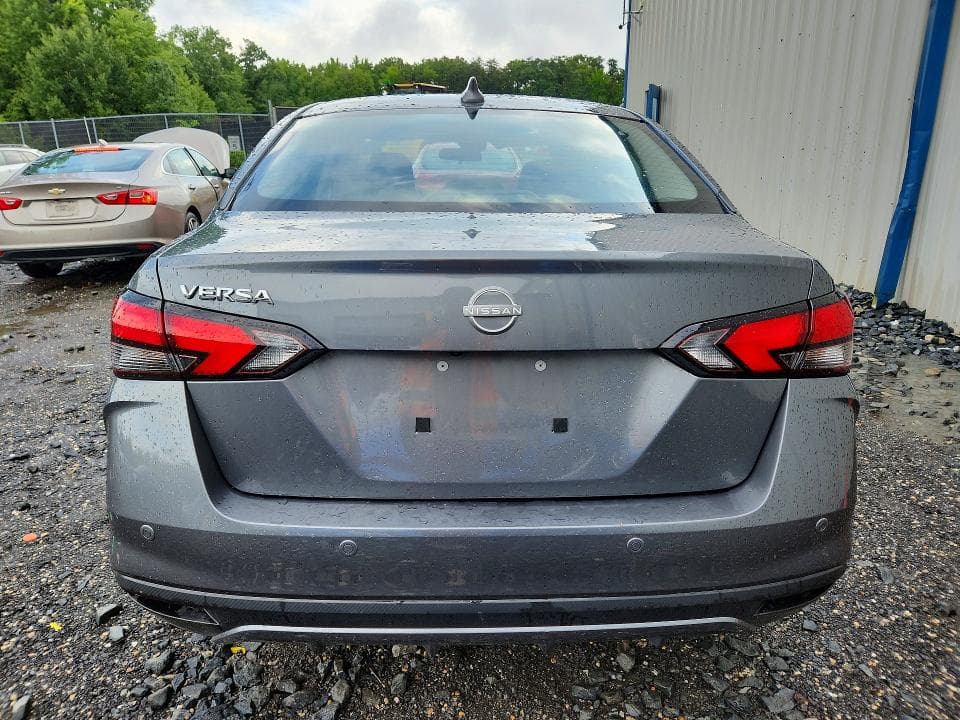 2025 NISSAN VERSA SV 6