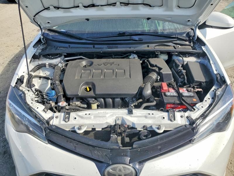 2018 TOYOTA COROLLA LE 11