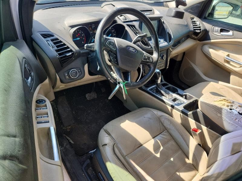 2017 FORD ESCAPE TITANIUM 8