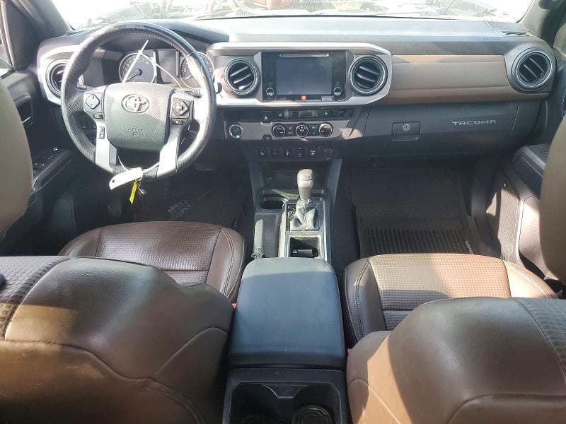 2017 TOYOTA TACOMA LIMITED 8