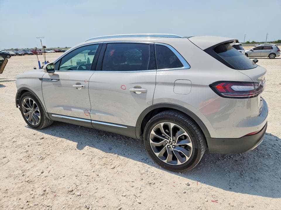 2022 LINCOLN NAUTILUS RESERVE 2
