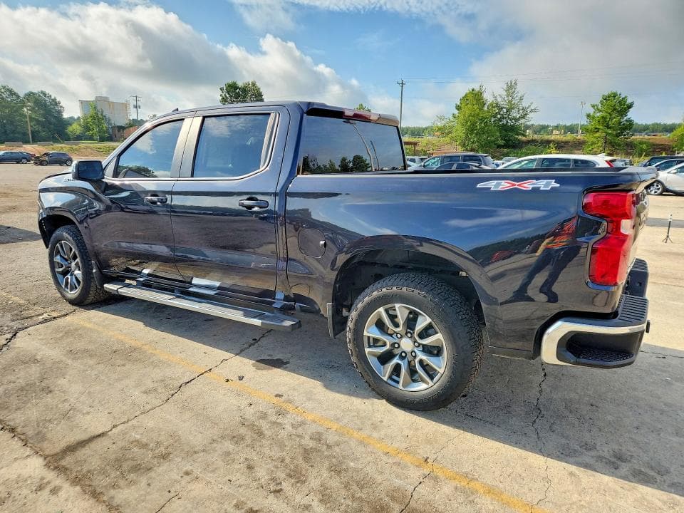 2024 CHEVROLET SILVERADO K1500 LT-L 2