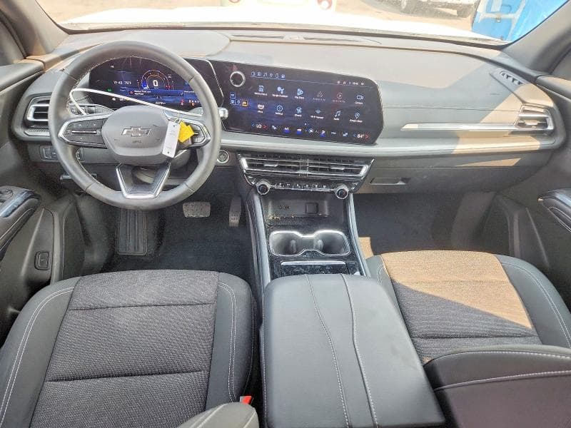2024 CHEVROLET TRAVERSE LS 8