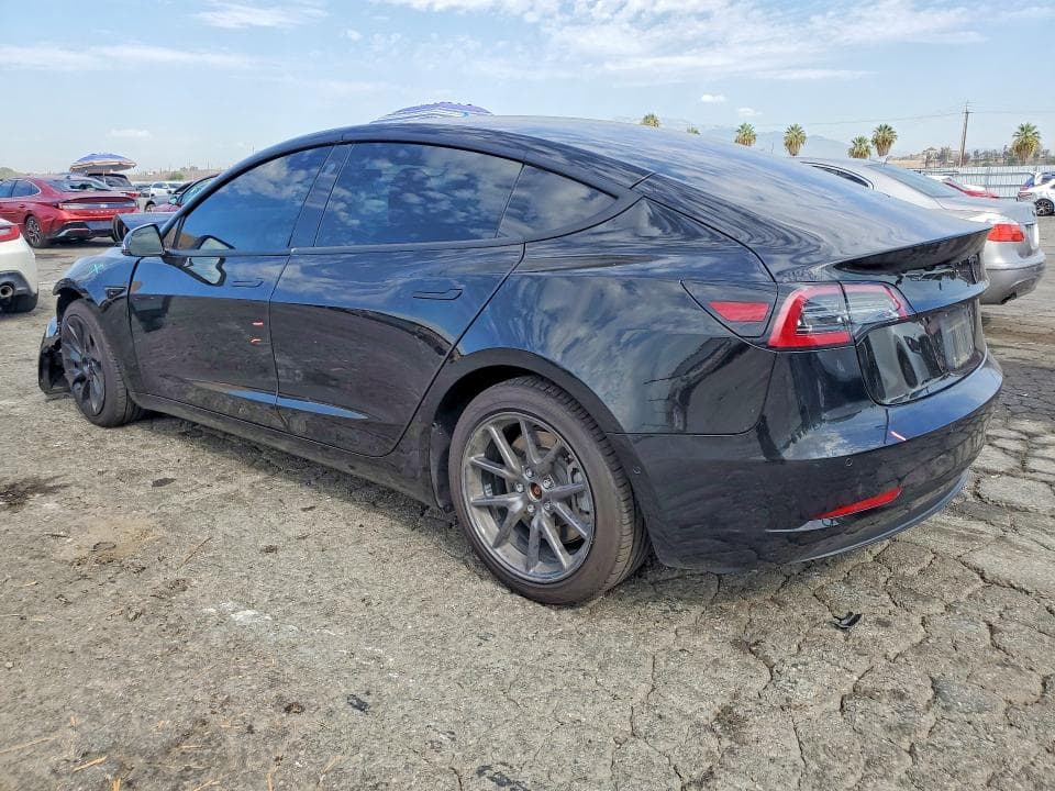 2018 TESLA MODEL 3 2