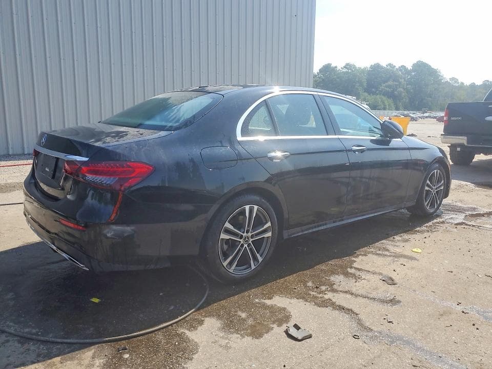 2021 MERCEDES-BENZ E 350 3