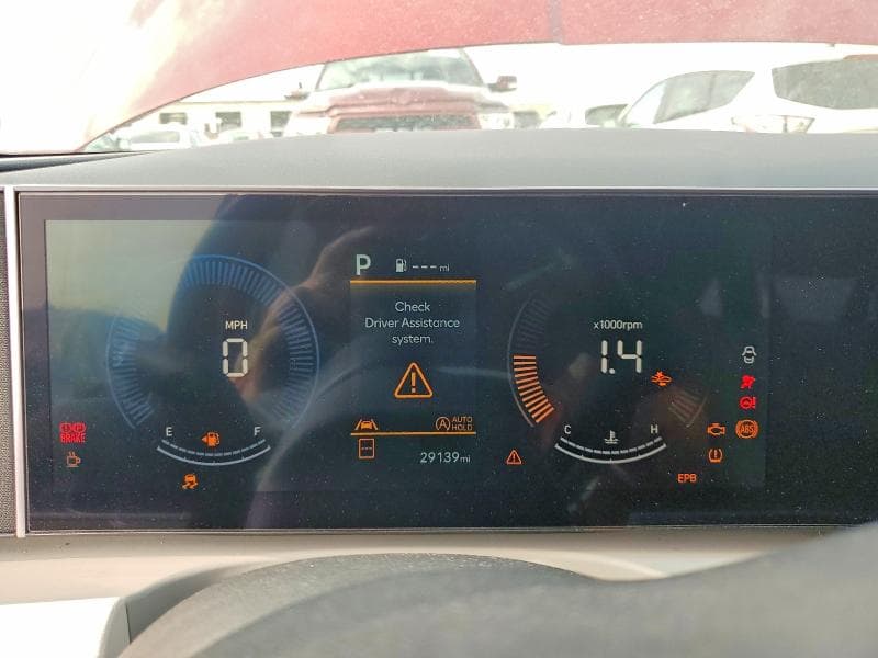 2025 HYUNDAI TUCSON SEL 9