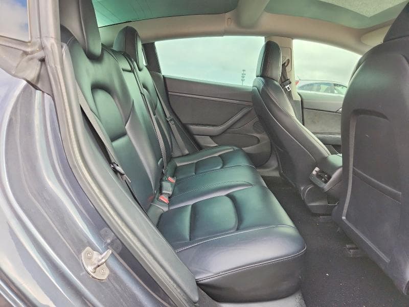 2022 TESLA MODEL 3 10