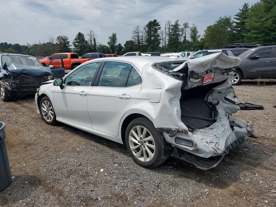 2024 TOYOTA CAMRY LE 2